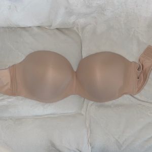 Strapless bra 38DDD